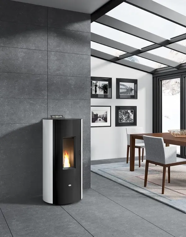 Manola 9 KW Noir Rouge Blanc